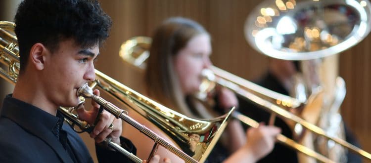 Trombone and tuba players