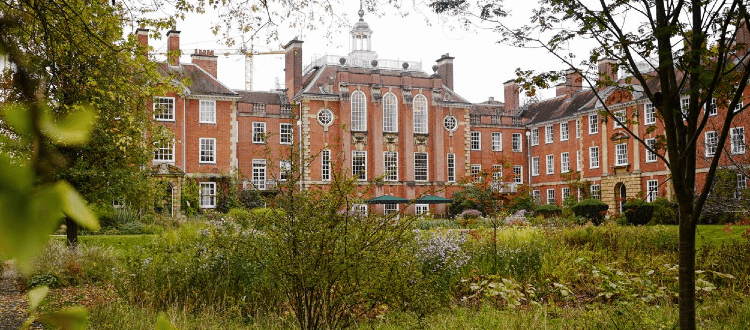 Year 10 Open Day, Lady Margaret Hall, Oxford University WCS Independent School Somerset