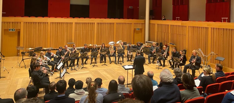 Wells Specialist Music School and Royal College of Music (RCM) performing together