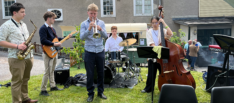 Senior Jazz Combo’s sizzling tunes at summer barbecue WCS Wells Cathedral School Independent Prep Somerset England
